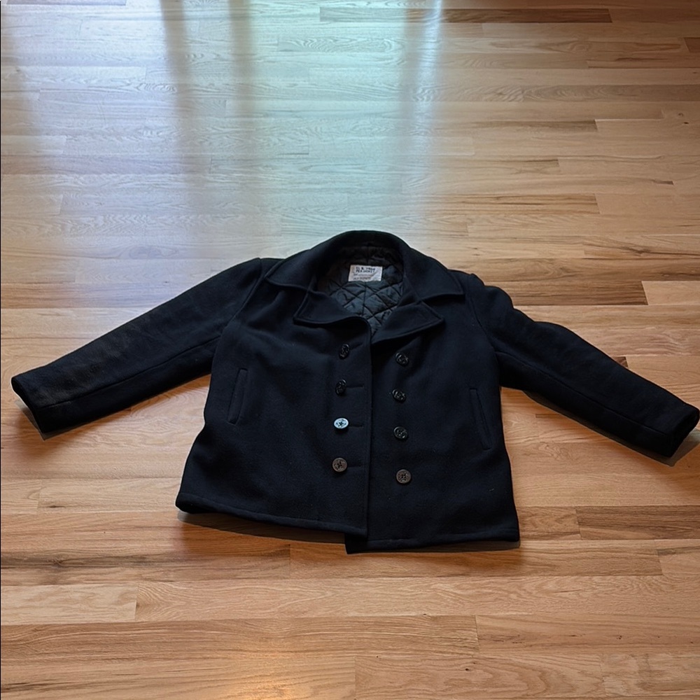 Men’s black Peacoat